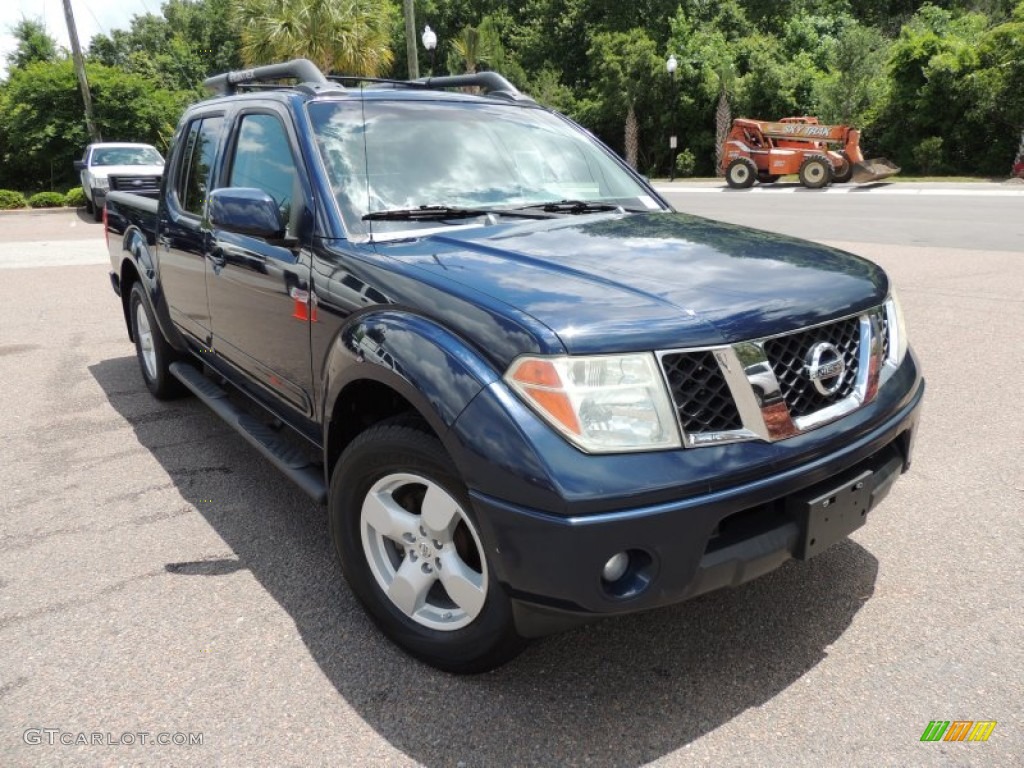 2006 Frontier LE Crew Cab - Majestic Blue / Steel photo #1