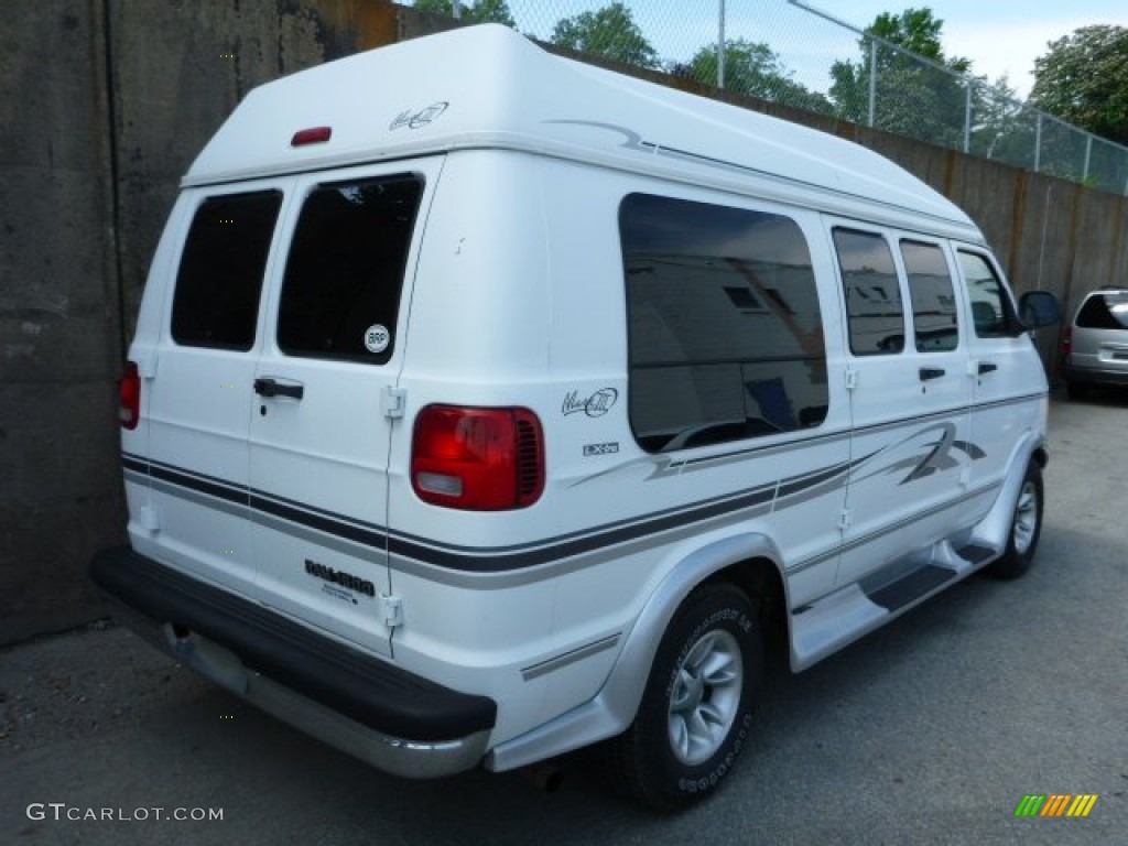 Bright White 2000 Dodge Ram Van 1500 Passenger Conversion Exterior Photo #81395315