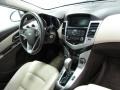 Summit White - Cruze LT Photo No. 21
