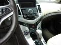 Summit White - Cruze LT Photo No. 22