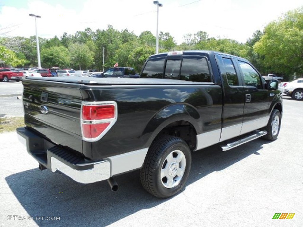 2010 F150 XLT SuperCab - Tuxedo Black / Medium Stone photo #8