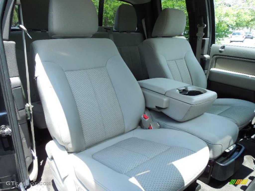 2010 F150 XLT SuperCab - Tuxedo Black / Medium Stone photo #12