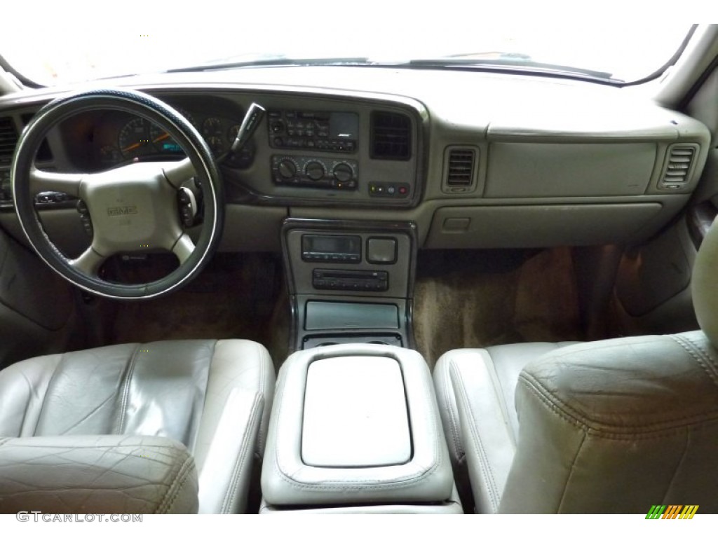 2001 Yukon Denali AWD - Garnet Red Metallic / Medium Dark Pewter/Shale photo #8