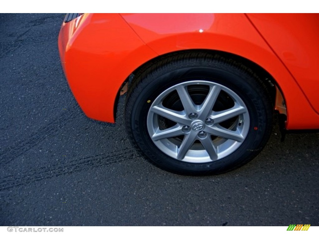 2013 Prius c Hybrid Four - Habanero / Black photo #9