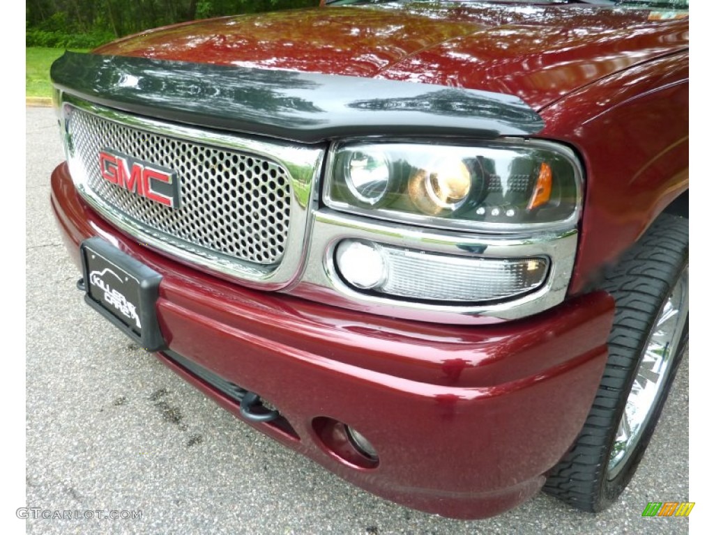 2001 Yukon Denali AWD - Garnet Red Metallic / Medium Dark Pewter/Shale photo #30