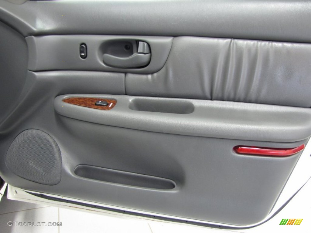 2005 Century Custom Sedan - White Opal / Gray photo #13
