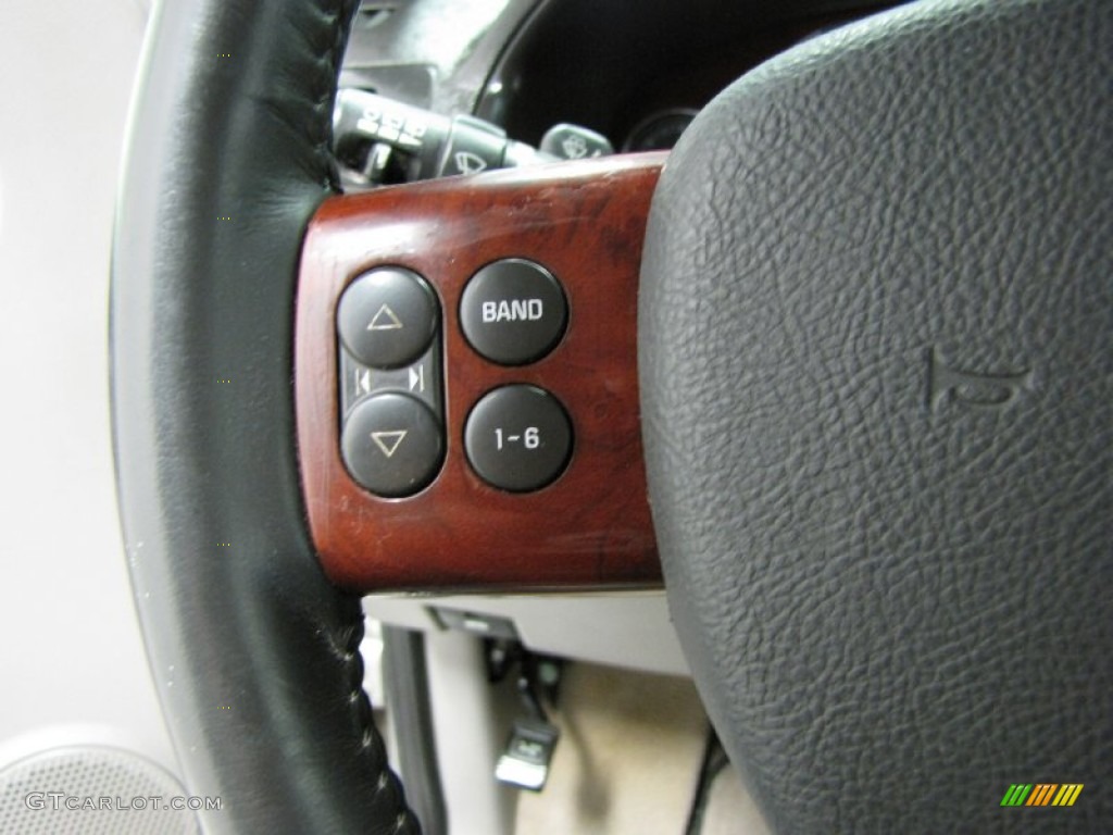 2005 Buick Terraza CXL Controls Photo #81399203