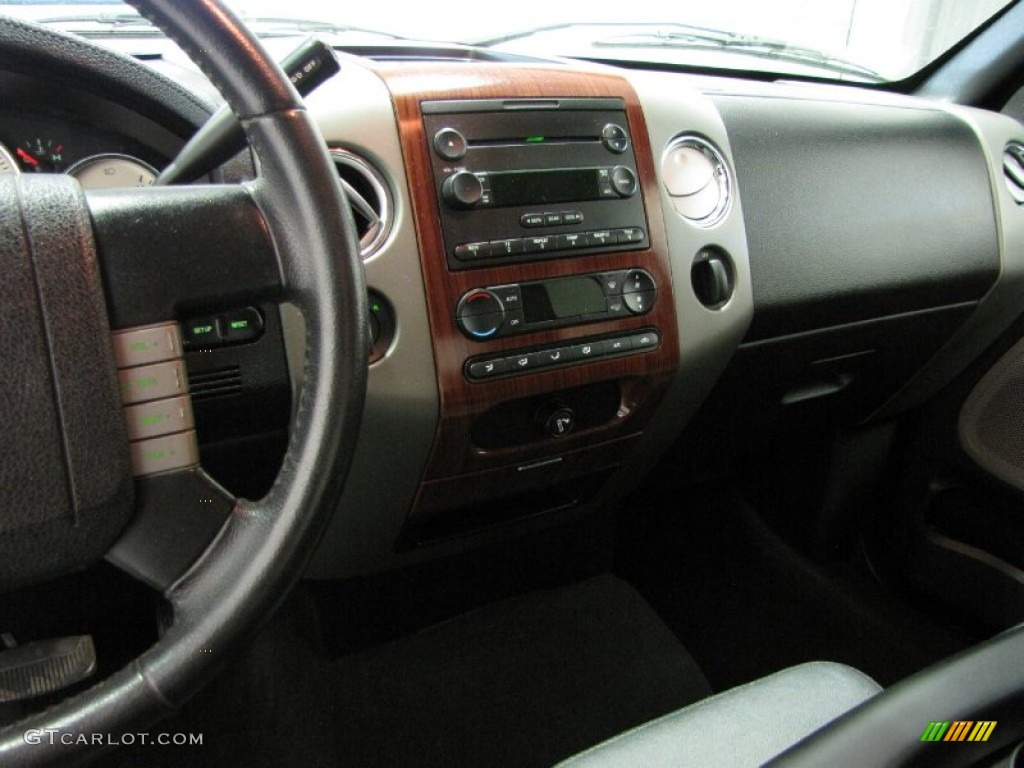 2006 F150 Lariat SuperCrew 4x4 - Bright Red / Black photo #20