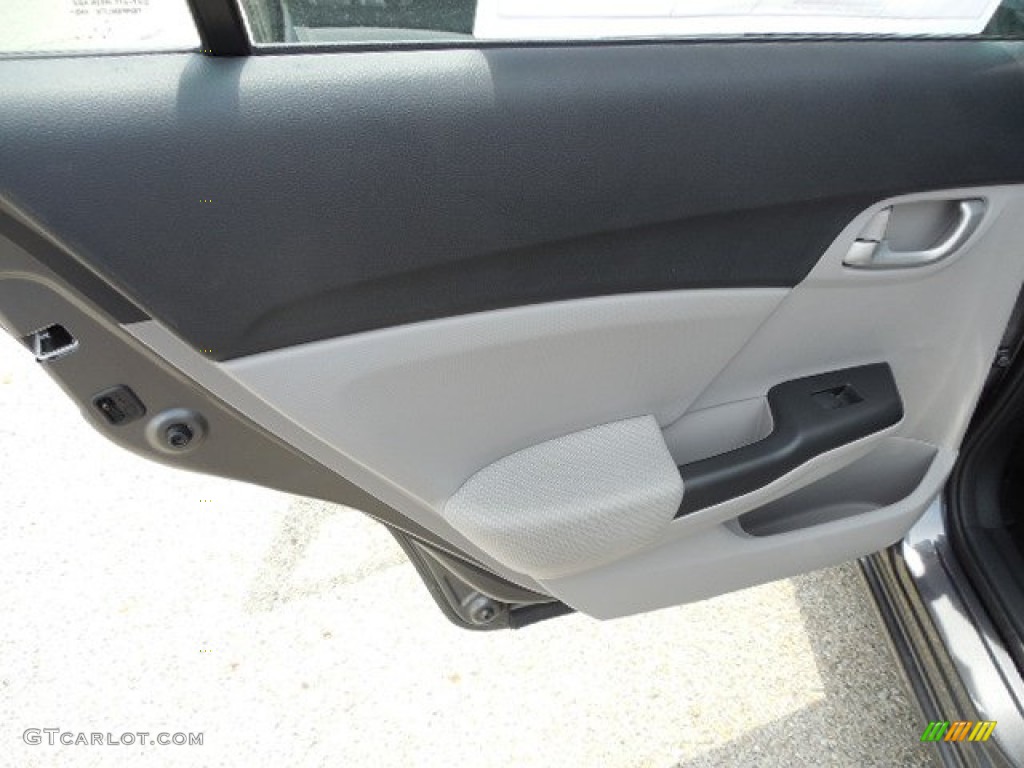 2013 Civic LX Sedan - Polished Metal Metallic / Gray photo #11