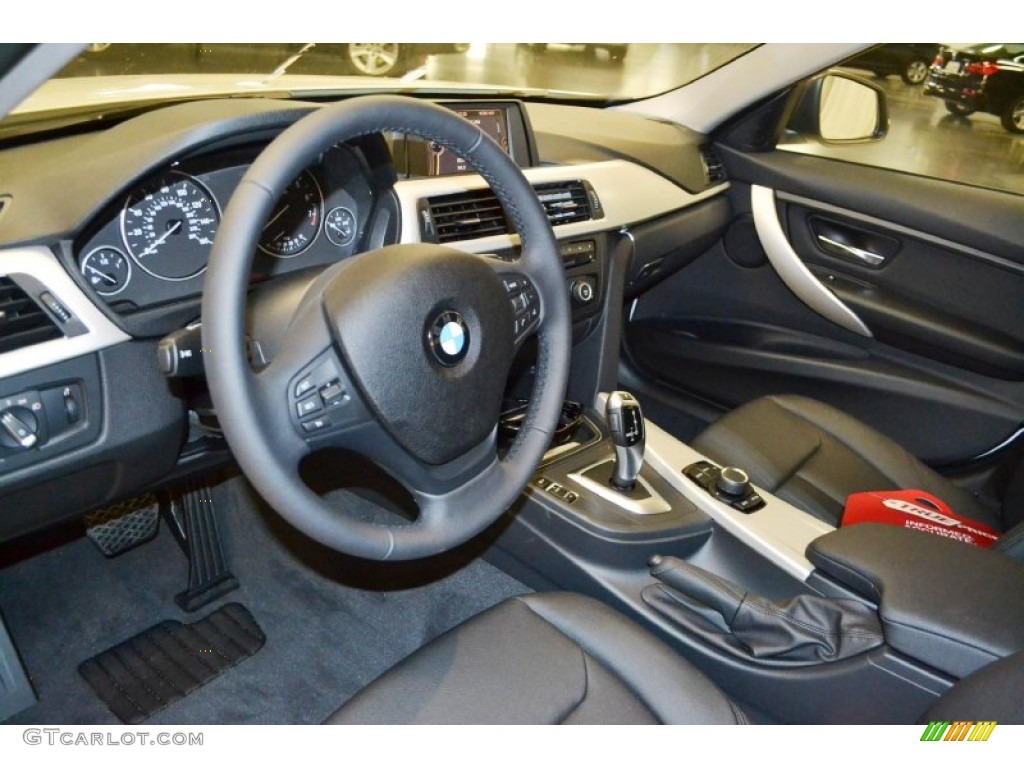 Black Interior 2013 BMW 3 Series 320i Sedan Photo #81402906