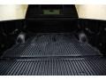 Galaxy Black - Titan SE Crew Cab Photo No. 8