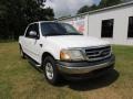 2002 Oxford White Ford F150 XLT SuperCrew  photo #2