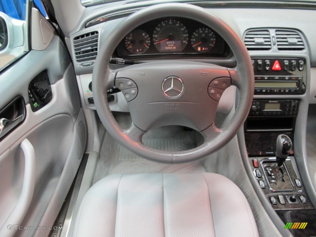 2001 Mercedes-Benz CLK 430 Cabriolet Ash Dashboard Photo #81410278
