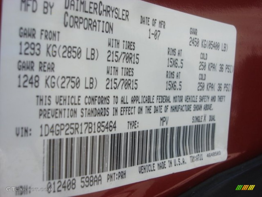 2007 Caravan SE - Inferno Red Crystal Pearl / Medium Slate Gray photo #29