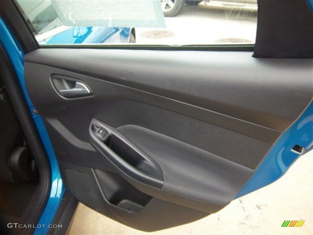 2012 Focus SEL Sedan - Blue Candy Metallic / Charcoal Black photo #15