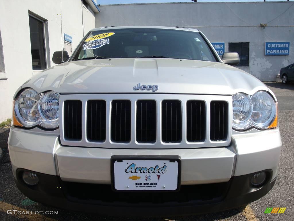 2008 Grand Cherokee Laredo 4x4 - Bright Silver Metallic / Dark Slate Gray photo #2