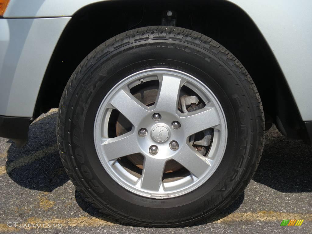 2008 Grand Cherokee Laredo 4x4 - Bright Silver Metallic / Dark Slate Gray photo #7