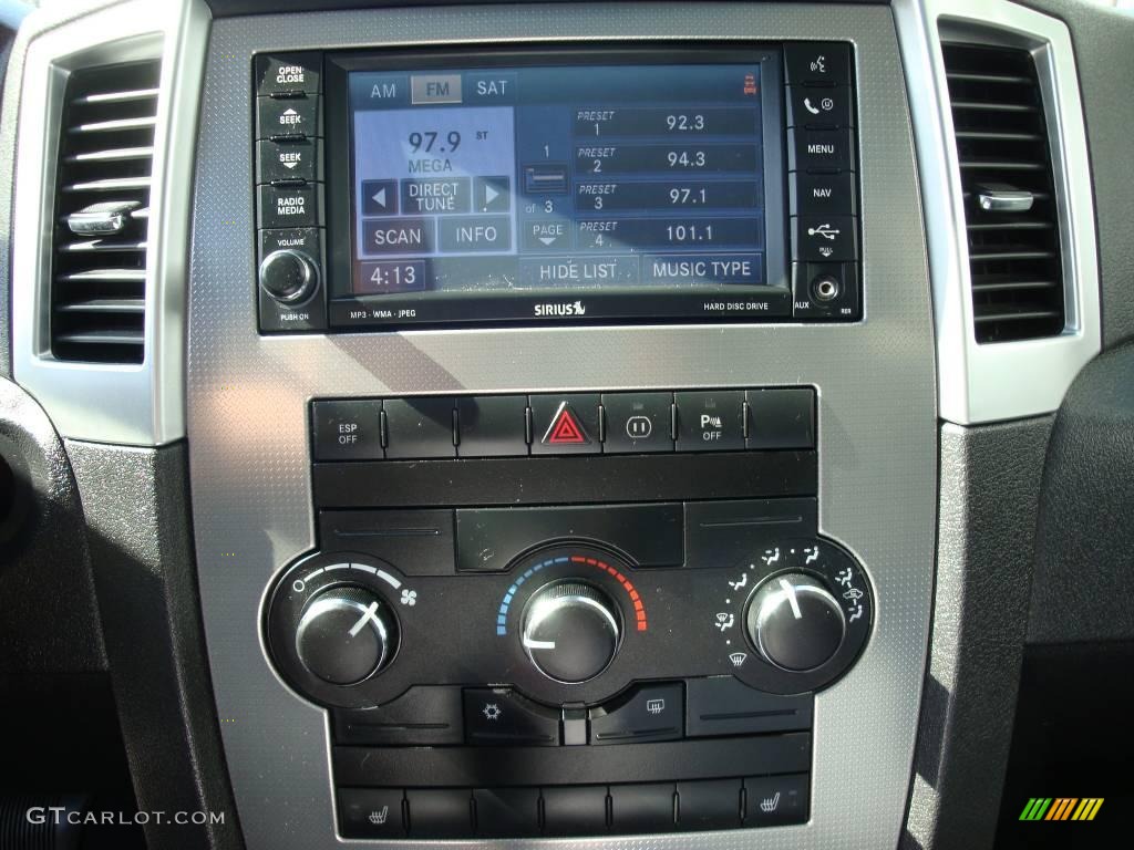 2008 Grand Cherokee Laredo 4x4 - Bright Silver Metallic / Dark Slate Gray photo #13