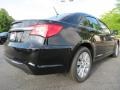 Black - 200 LX Sedan Photo No. 3