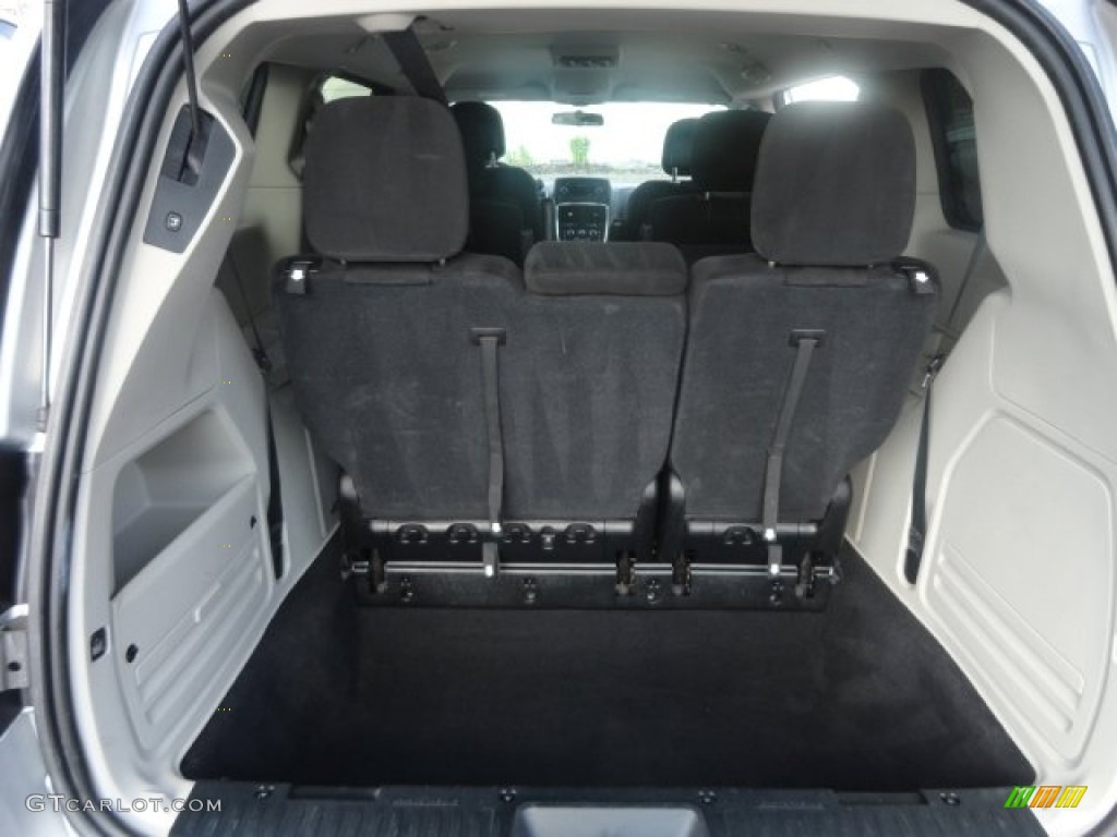2012 Grand Caravan SXT - Bright Silver Metallic / Black/Light Graystone photo #10