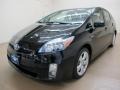 Black - Prius Hybrid V Photo No. 3