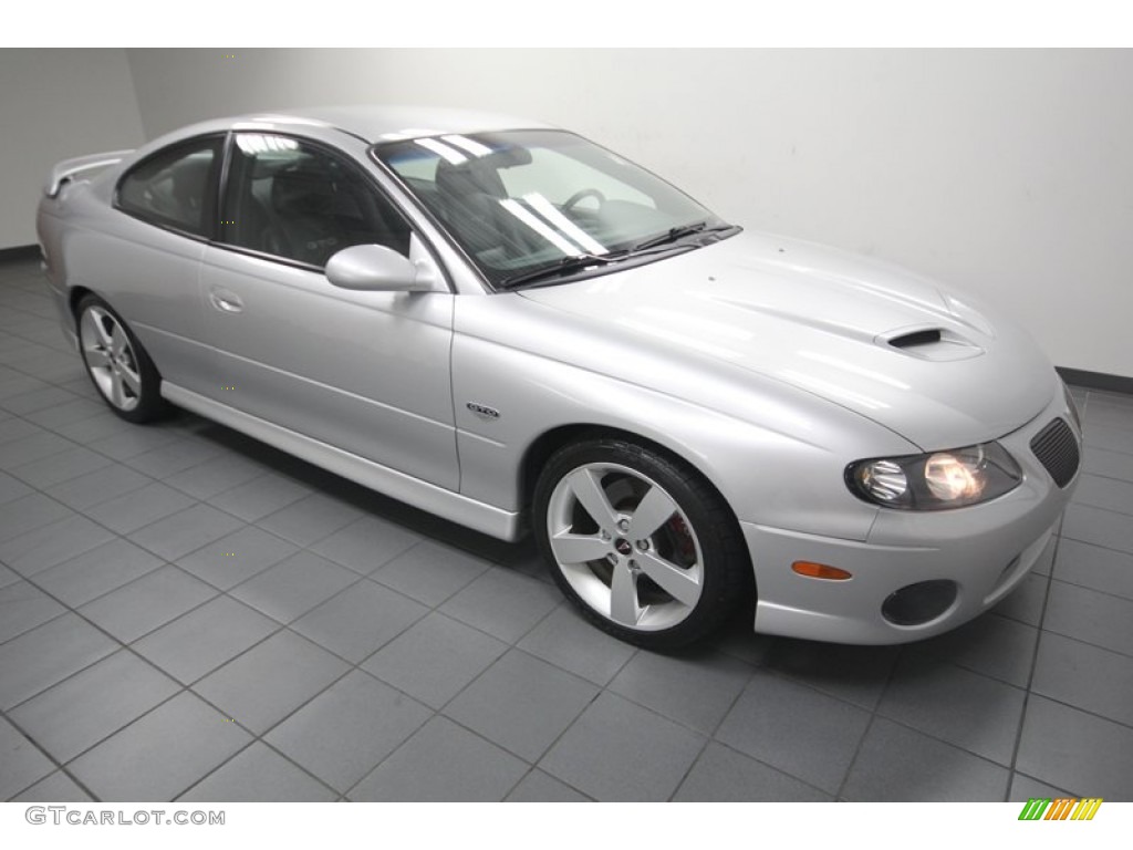 Quicksilver Metallic 2005 Pontiac GTO Coupe Exterior Photo #81419389
