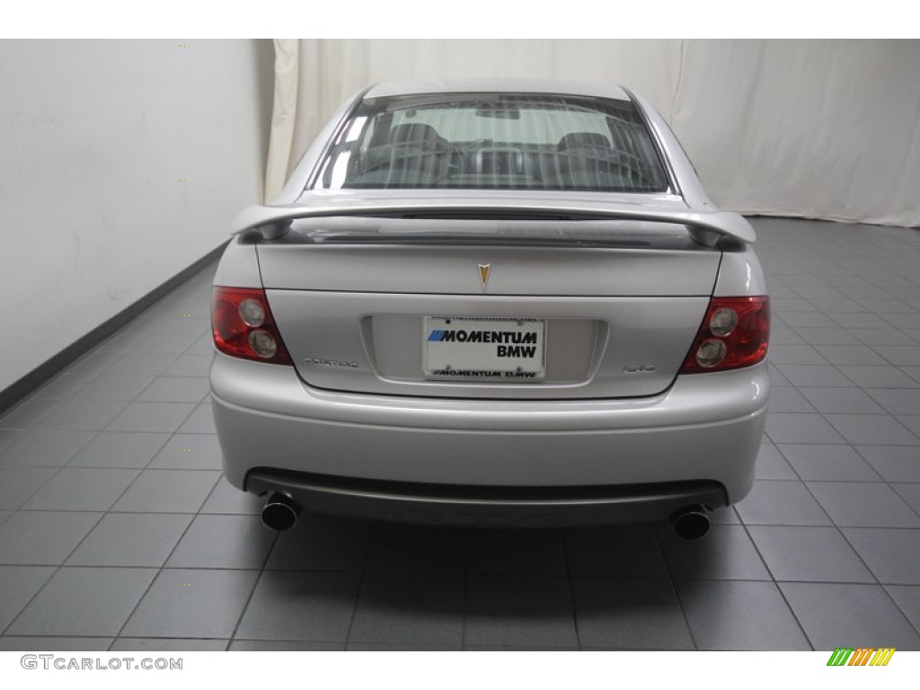2005 GTO Coupe - Quicksilver Metallic / Black photo #12