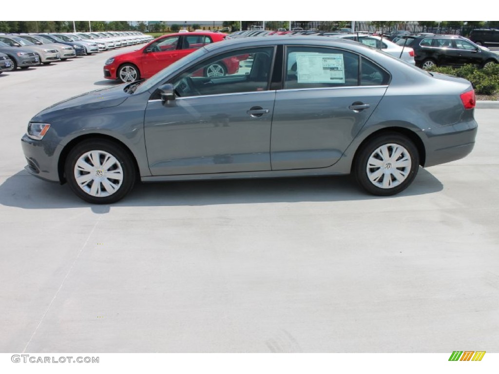 2013 Jetta SE Sedan - Platinum Gray Metallic / Titan Black photo #5