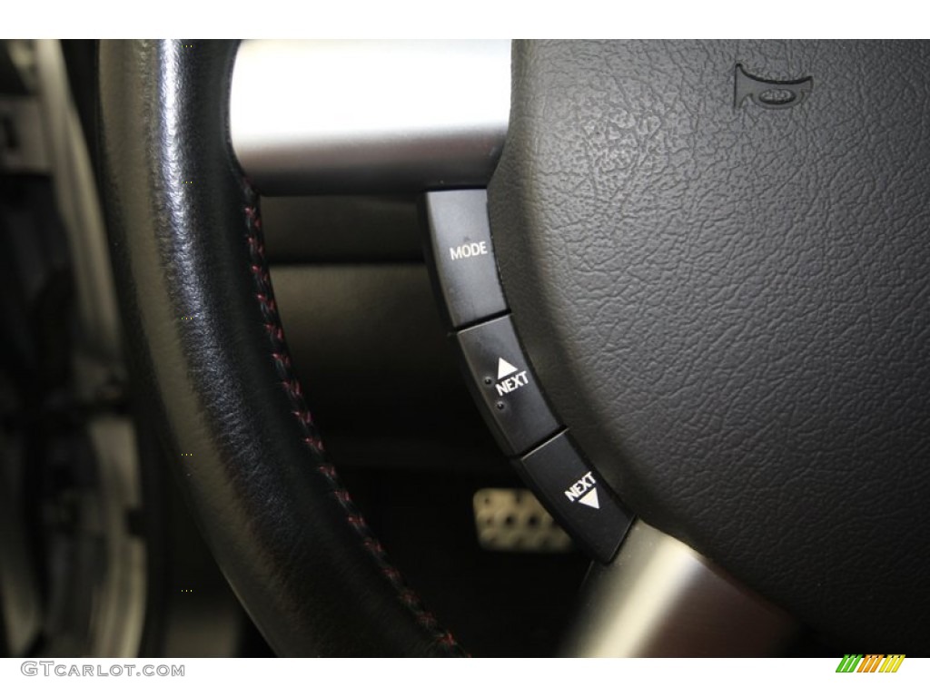 2005 Pontiac GTO Coupe Controls Photo #81419716