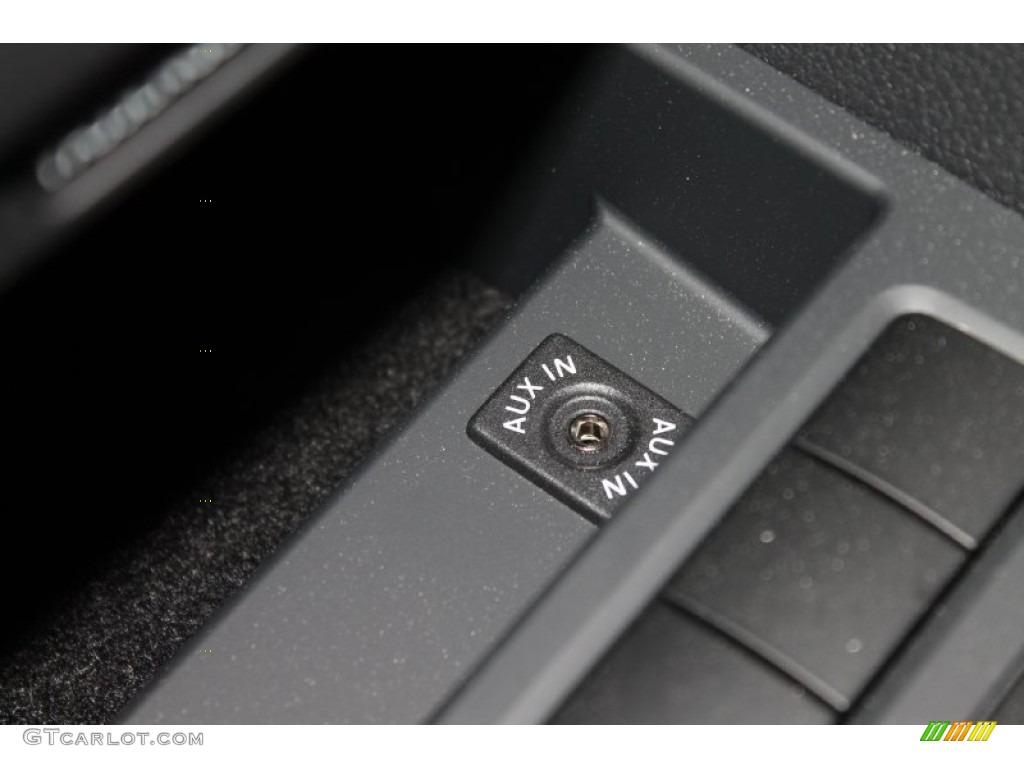 2013 Jetta SE Sedan - Platinum Gray Metallic / Titan Black photo #18