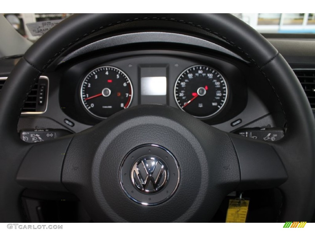 2013 Jetta SE Sedan - Platinum Gray Metallic / Titan Black photo #20