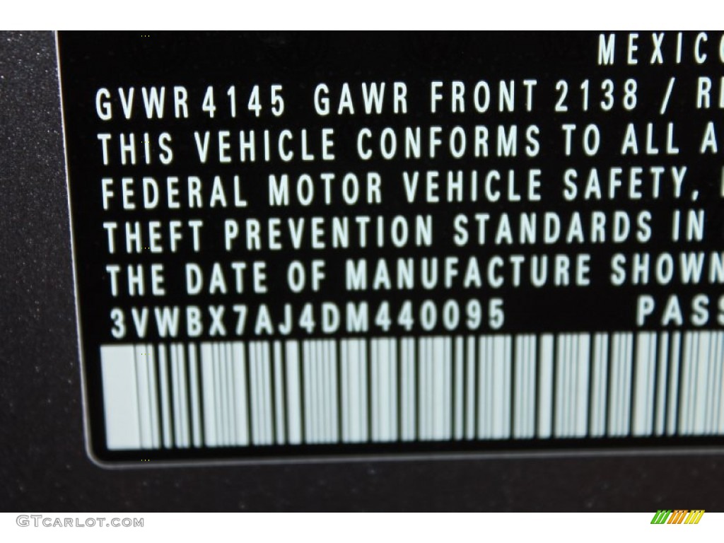 2013 Jetta SE Sedan - Platinum Gray Metallic / Titan Black photo #30