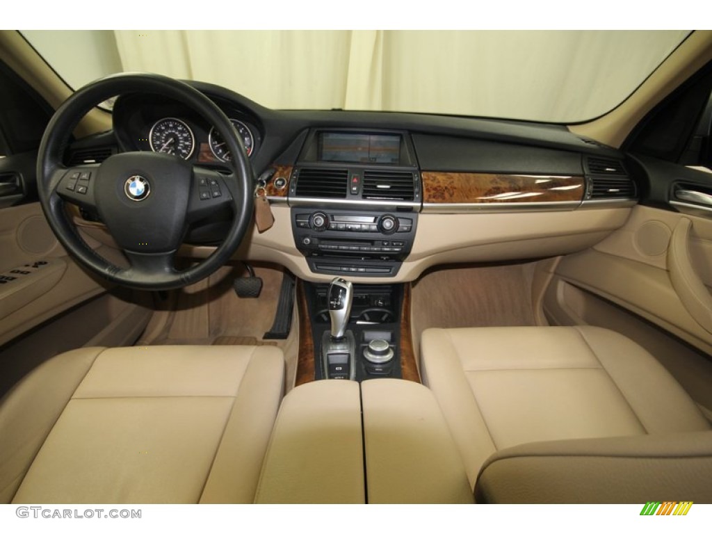 2008 BMW X5 3.0si Sand Beige Dashboard Photo #81420111