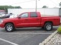 2005 Flame Red Dodge Dakota SLT Quad Cab 4x4  photo #3