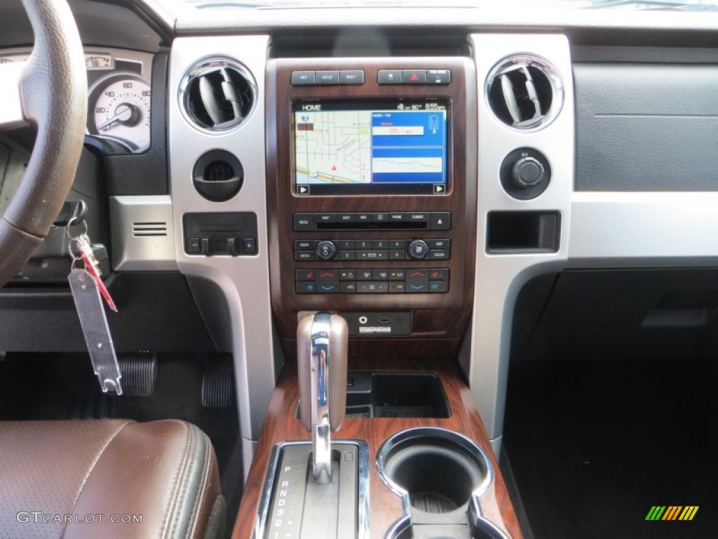 2010 F150 Platinum SuperCrew - Tuxedo Black / Sienna Brown Leather/Black photo #41