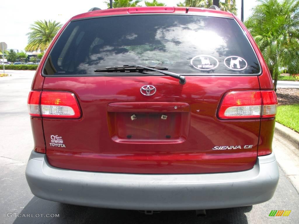 2002 Sienna CE - Vintage Red Pearl / Oak photo #7
