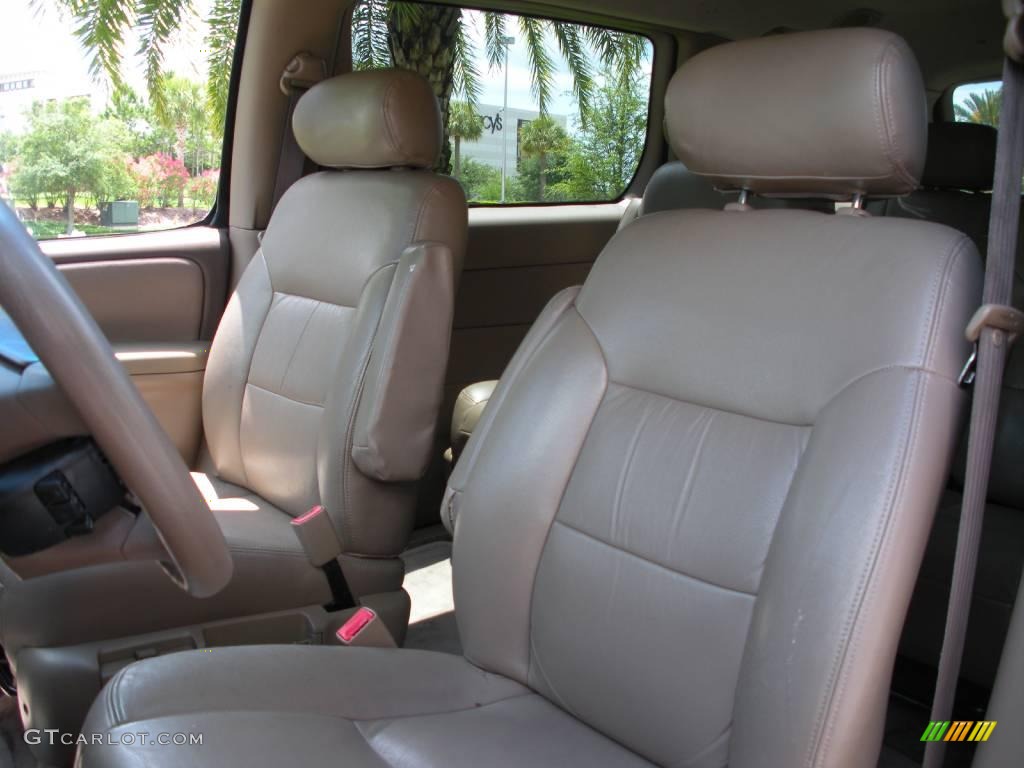 2002 Sienna CE - Vintage Red Pearl / Oak photo #12