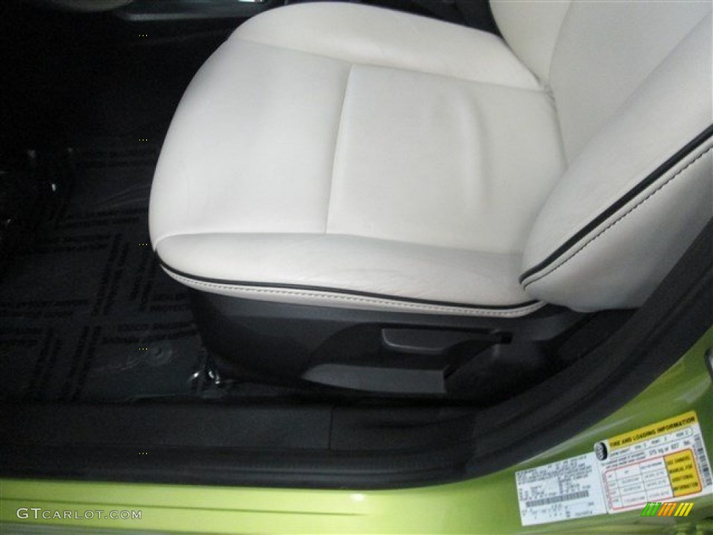 2011 Fiesta SEL Sedan - Lime Squeeze Metallic / Cashmere/Charcoal Black Leather photo #8