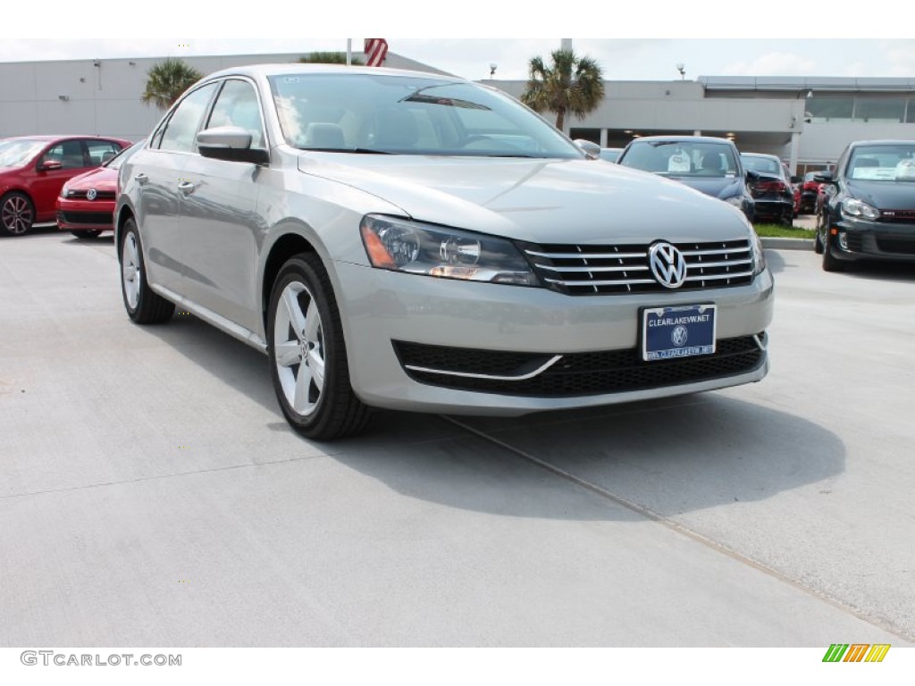 2013 Passat TDI SE - Tungsten Silver Metallic / Cornsilk Beige photo #1