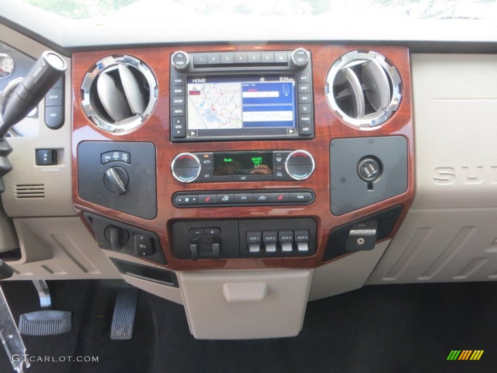 2010 Ford F250 Super Duty Cabela's Edition Crew Cab 4x4 Controls Photo #81424770