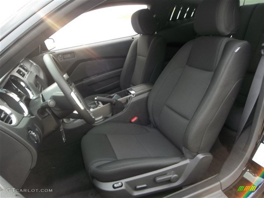 2014 Ford Mustang V6 Coupe Front Seat Photo #81426078