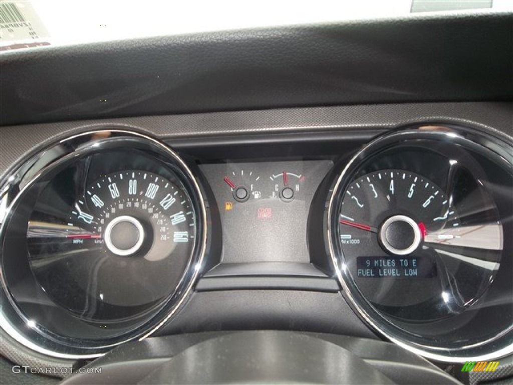 2014 Ford Mustang V6 Coupe Gauges Photo #81426120
