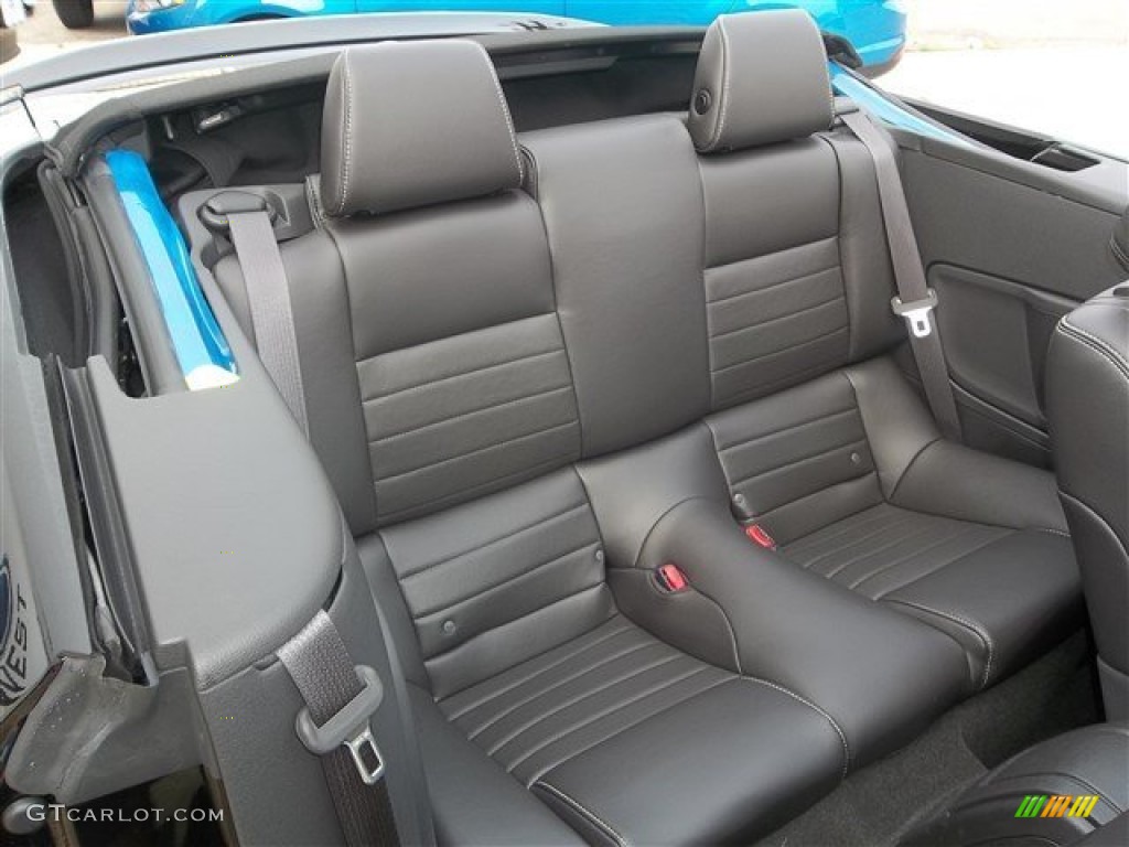 2014 Ford Mustang GT Premium Convertible Rear Seat Photo #81426519