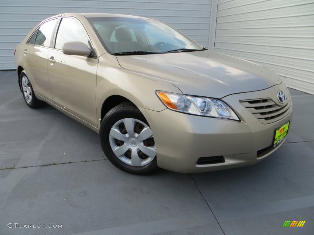 2008 Camry LE V6 - Desert Sand Mica / Bisque photo #2