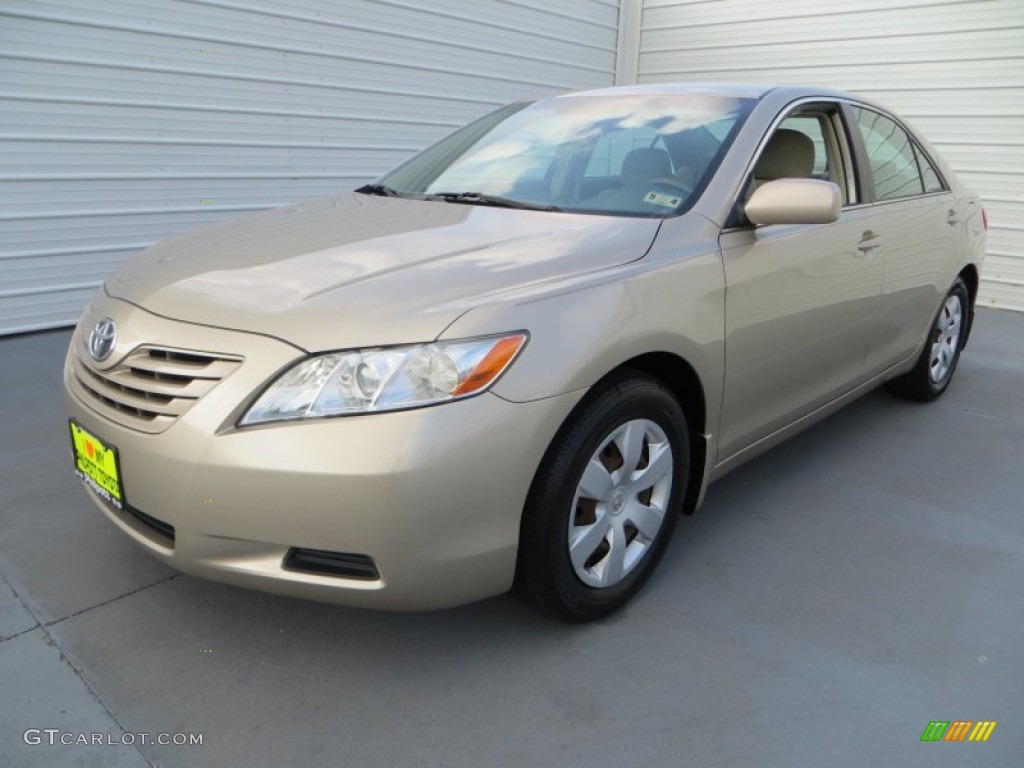 2008 Camry LE V6 - Desert Sand Mica / Bisque photo #7