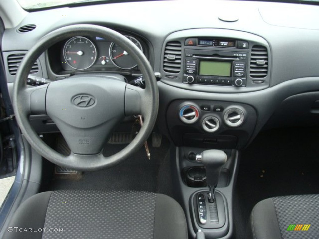 2011 Hyundai Accent GL 3 Door Black Dashboard Photo #81428501