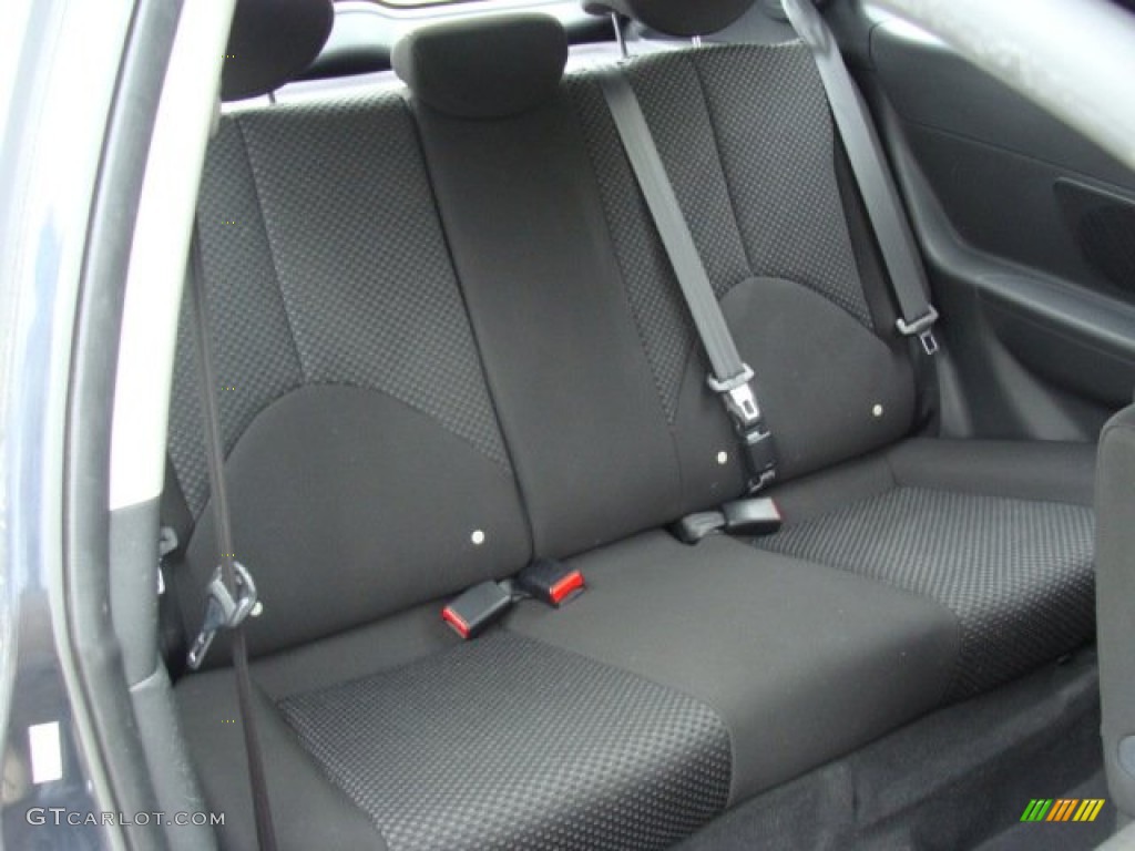 2011 Hyundai Accent GL 3 Door Rear Seat Photos