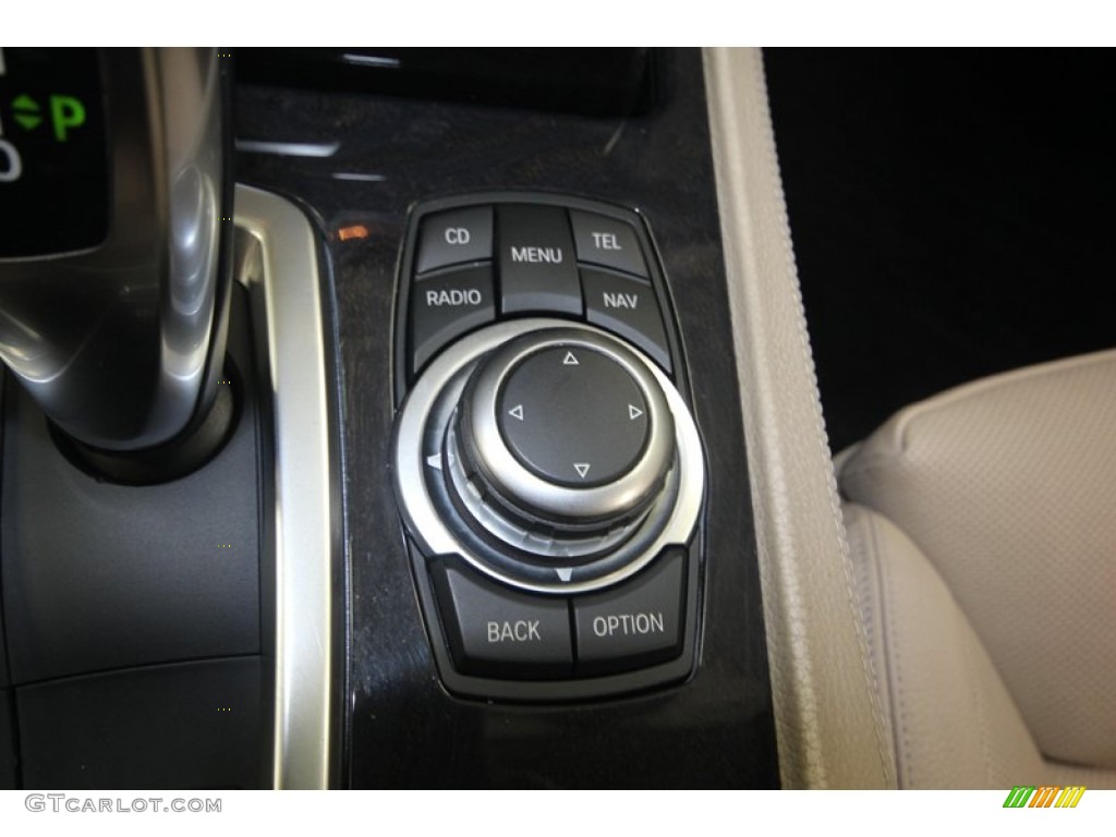 2011 BMW 7 Series 740Li Sedan Controls Photo #81429168