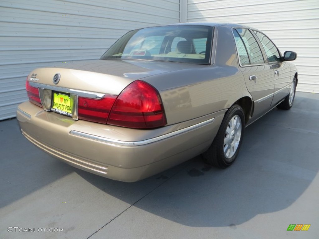 2004 Grand Marquis LS - Arizona Beige Metallic / Medium Parchment photo #4