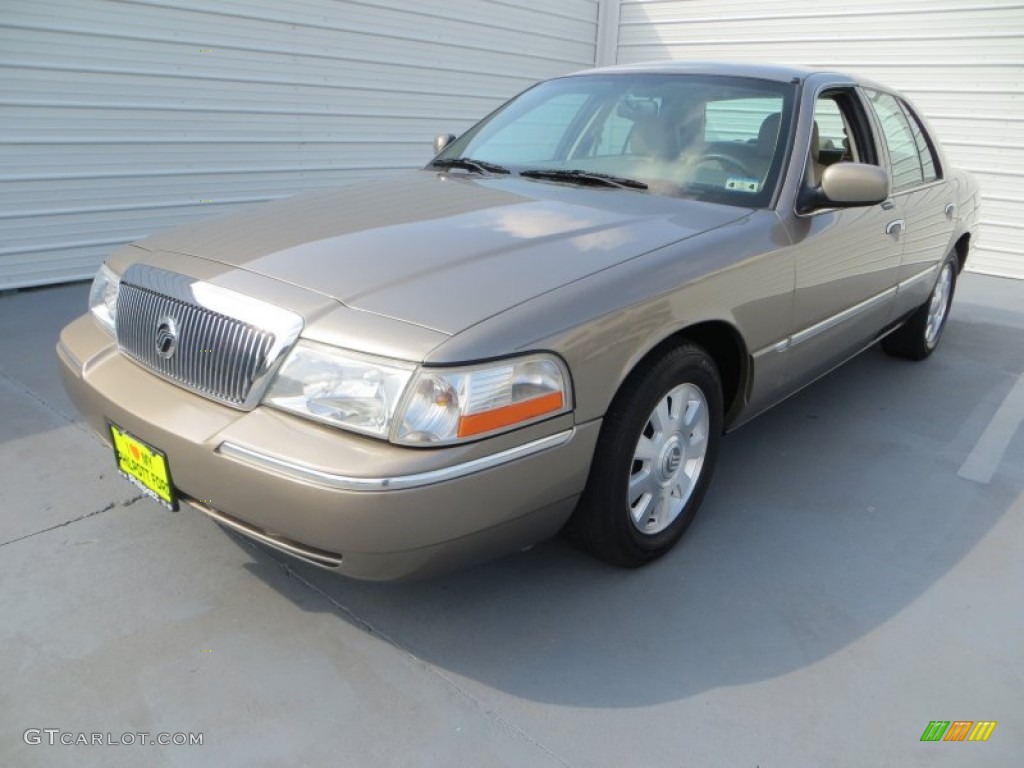 2004 Grand Marquis LS - Arizona Beige Metallic / Medium Parchment photo #7